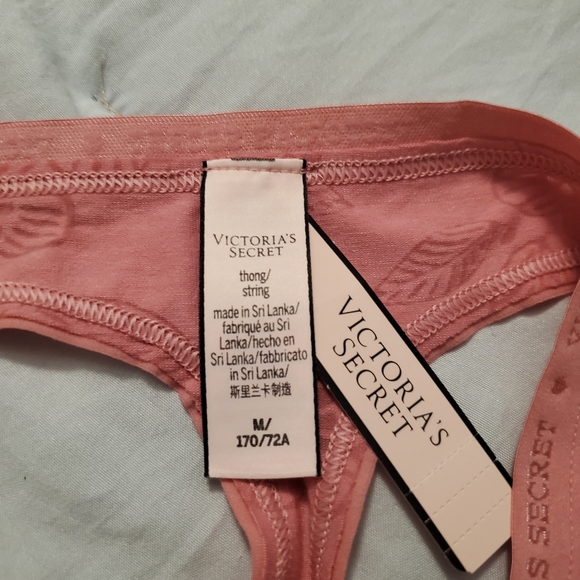 #460 Victoria Secret Thong Medium - Picture 3 of 3